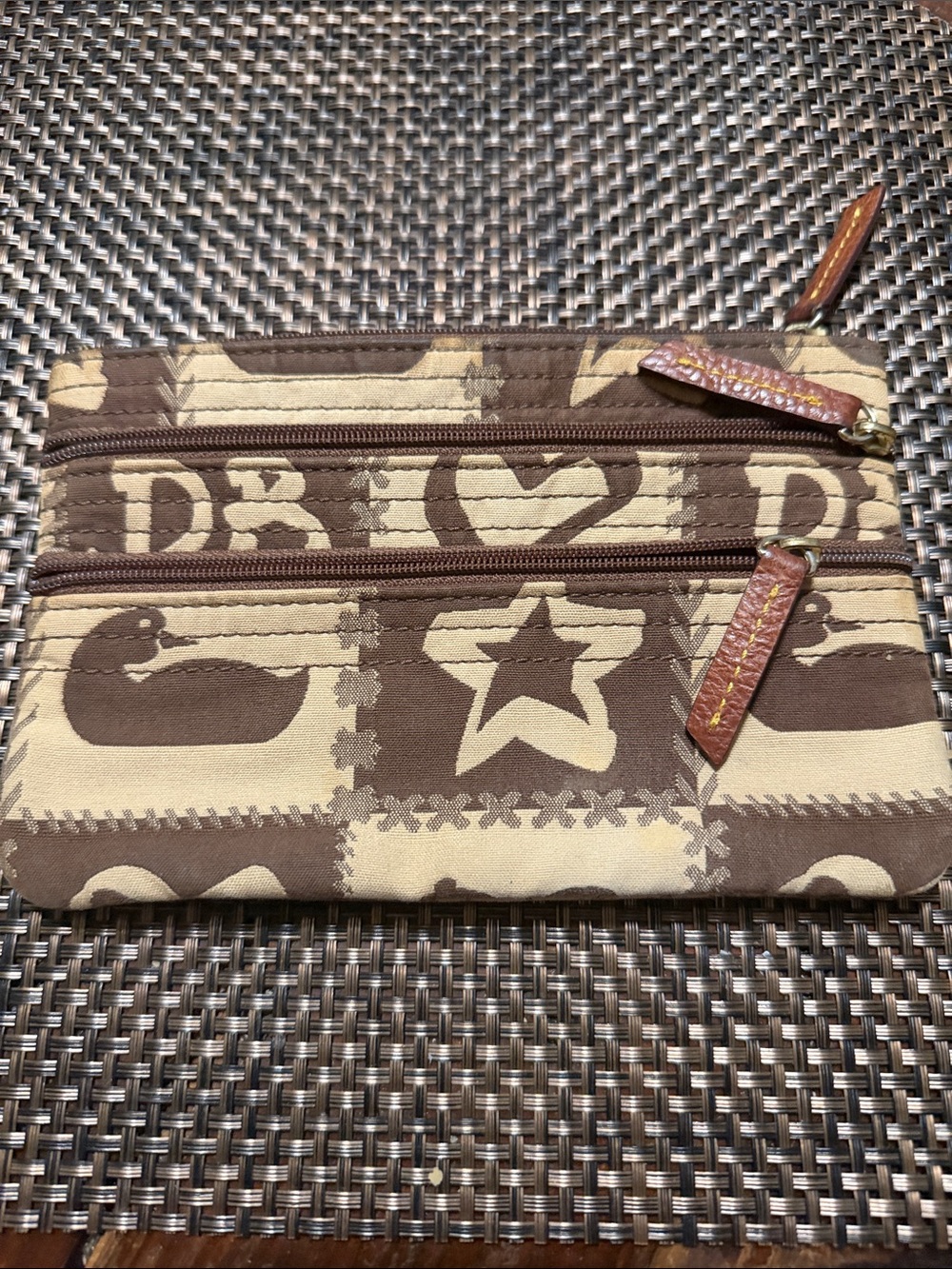 Dooney & Burke Brown/Tan 3 Zip Wallet - Clutch Pouch w/Duck Heart Star print